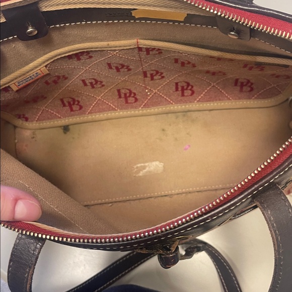 Dooney & Bourke Pink Red Fabric Signature DB Tassel Shoulder Bag Satchel Purse - Picture 4 of 7